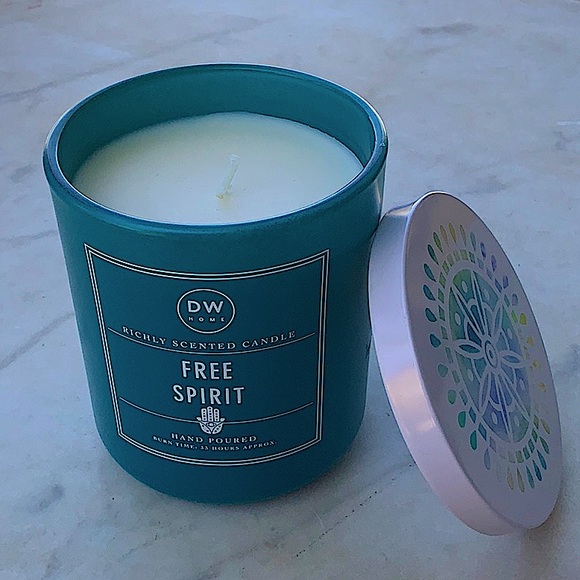 DW HOME CANDLE FREE SPIRIT RICHLY SCENTED NEW 1 WICK NEW - Picture 1 of 3
